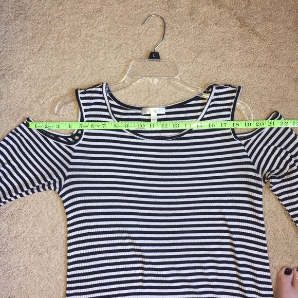 Buckle-Fire, Cold Shoulder Dress - Picture 7 of 8